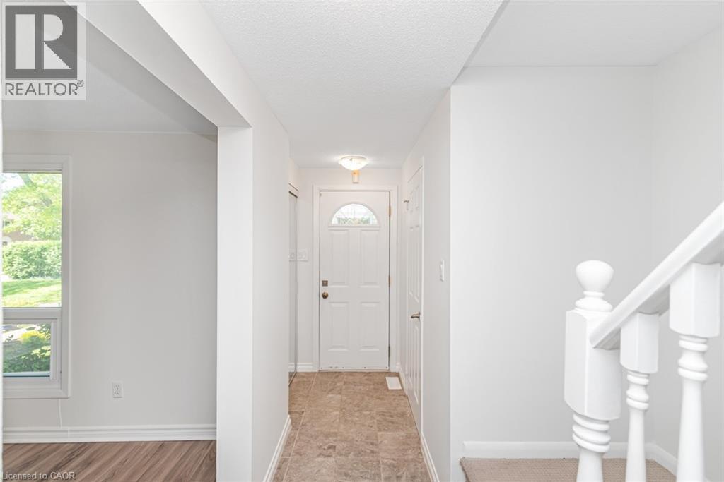 151 Gateshead Crescent Unit# 69, Stoney Creek, Ontario  L8G 3W1 - Photo 3 - 40836043