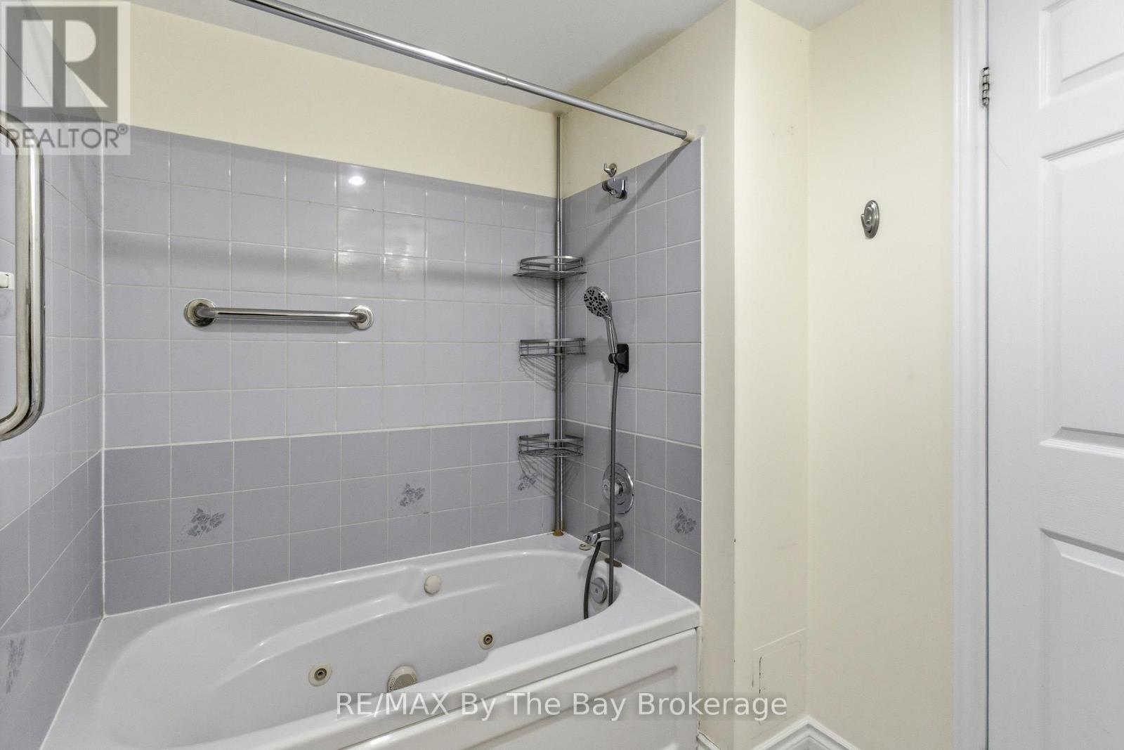 1 - 10 Mulligan Lane, Wasaga Beach, Ontario  L9Z 1C4 - Photo 17 - S13232766