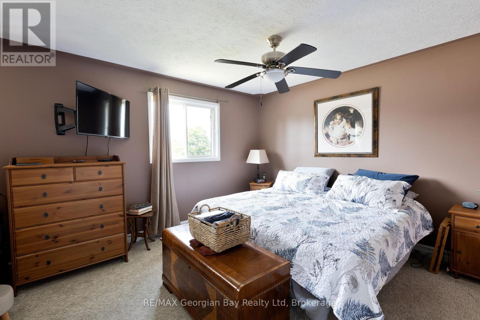 5 Easton Avenue, Tay (Port Mcnicoll), Ontario  L0K 1R0 - Photo 10 - S13233020