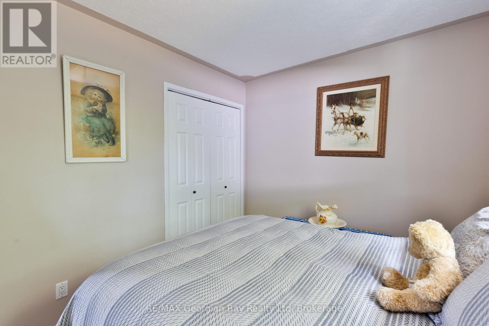 5 Easton Avenue, Tay (Port Mcnicoll), Ontario  L0K 1R0 - Photo 14 - S13233020