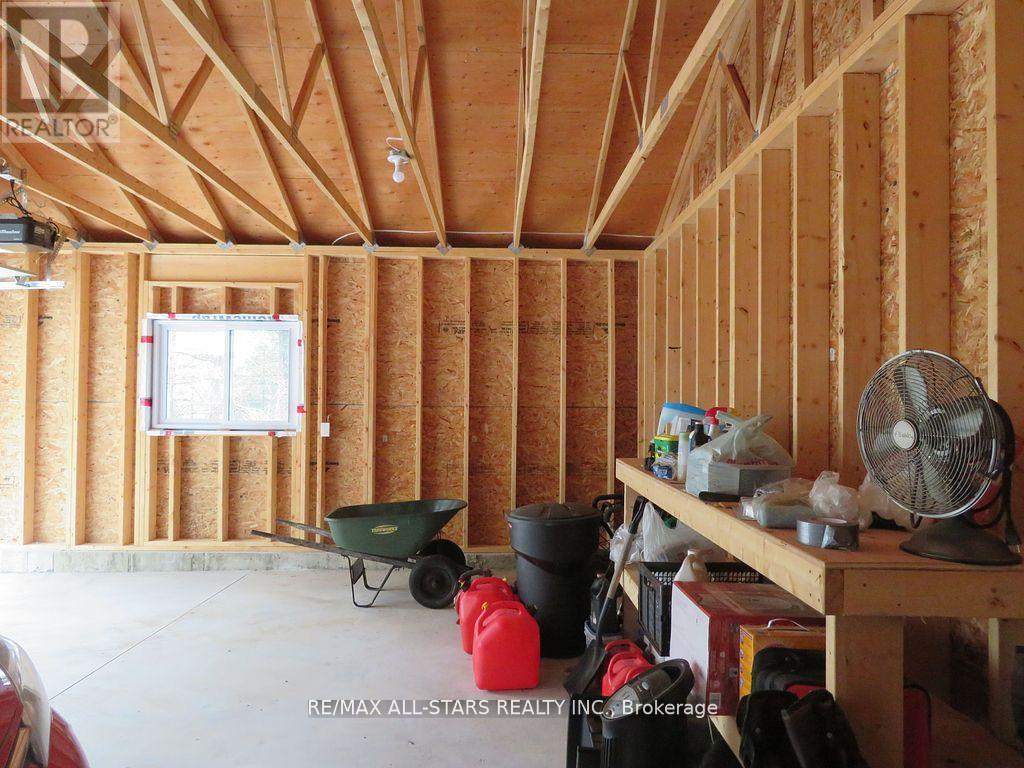 33 Edwina Drive, Trent Lakes, Ontario  K0M 1A0 - Photo 5 - X13232716