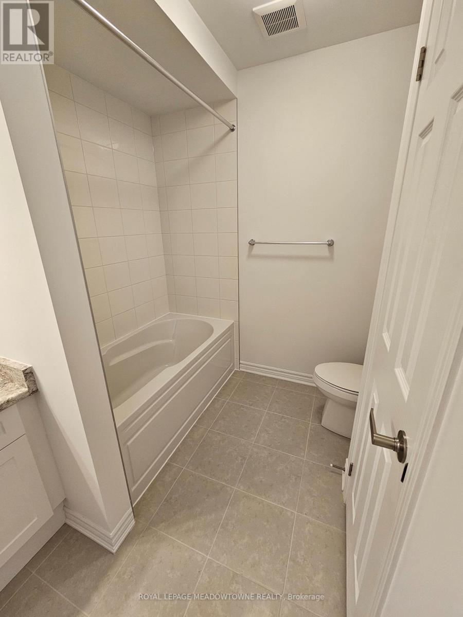 879 Amand Drive, Kitchener, Ontario  N2R 0V6 - Photo 20 - X13232586