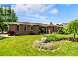 30 MOHAWK CRESCENT