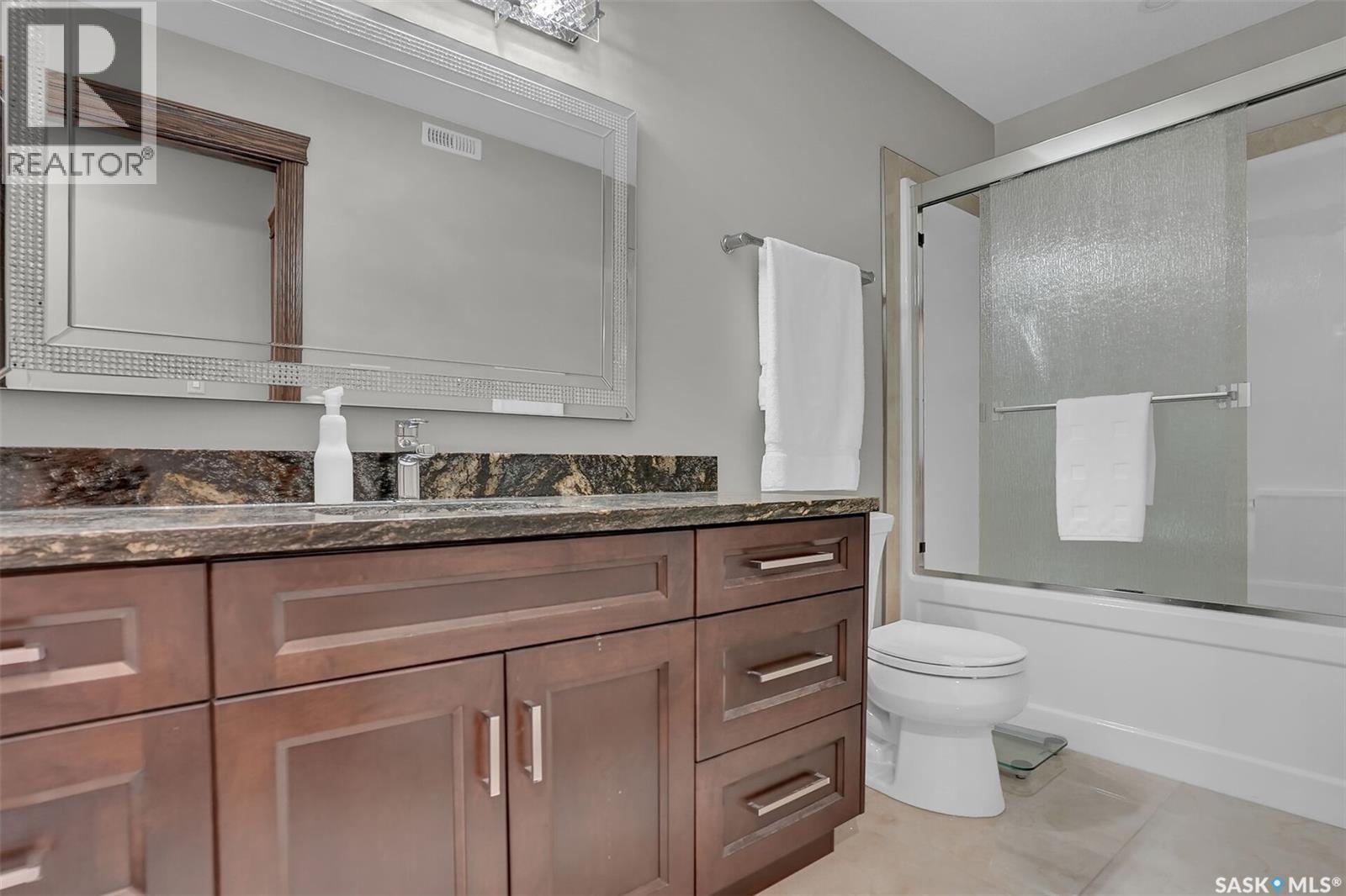 8747 Wascana Gardens Place, Regina, Saskatchewan  S4V 1E8 - Photo 33 - SK037808