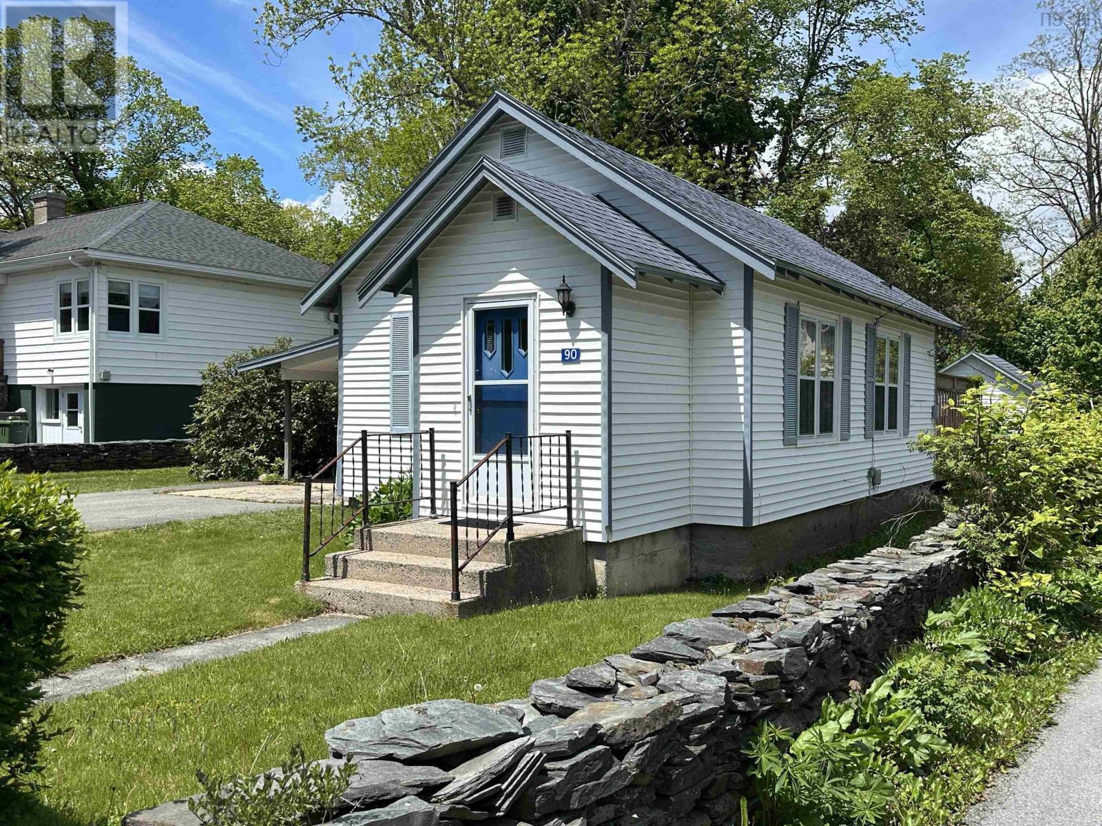 90 Church Street, Liverpool, Nova Scotia  B0T 1K0 - Photo 2 - 202612625