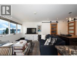 303 1845 BELLEVUE AVENUE, West Vancouver, British Columbia