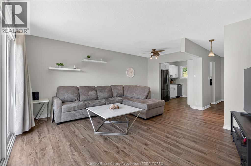 6298 Thornberry Crescent, Windsor, Ontario  N8T 3A3 - Photo 11 - 26012944