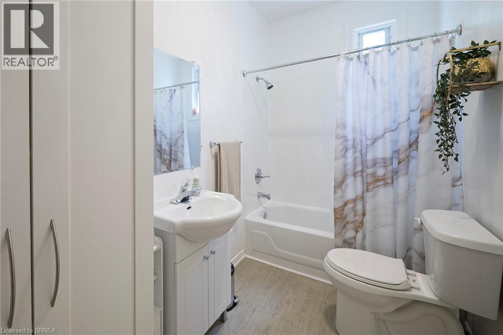 171 Drummond Street, Brantford, Ontario  N3S 6A6 - Photo 28 - 40813017