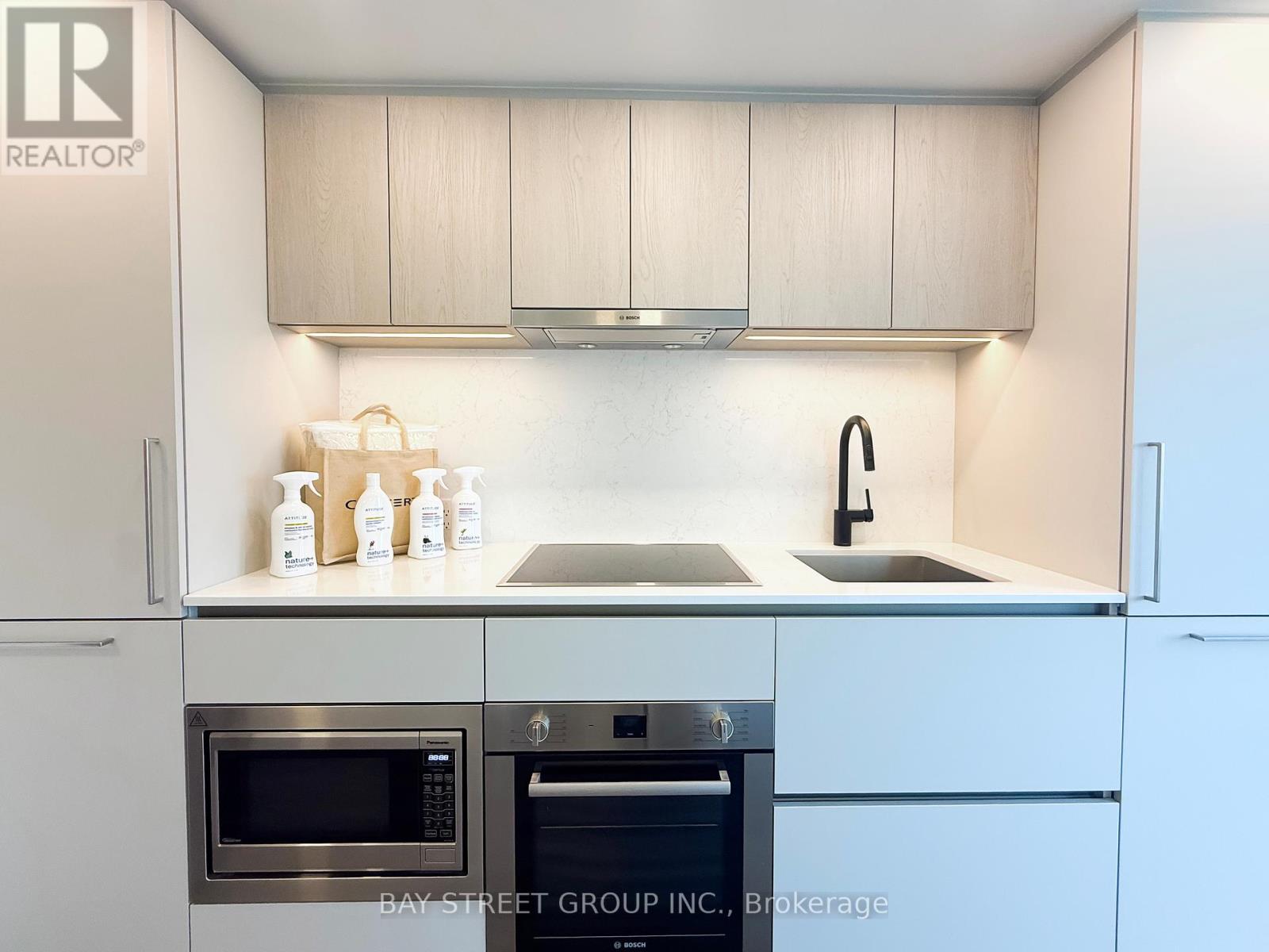 1409 - 609 Sherbourne Street, Toronto, Ontario  M4X 0A4 - Photo 11 - C13232938