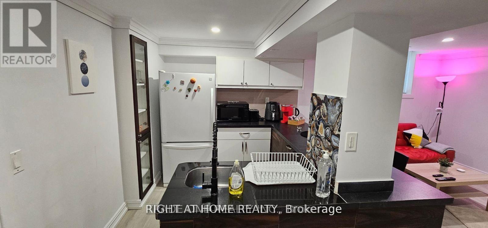 Basement #2 - 55 Dallas Road, Toronto, Ontario  M2R 2J3 - Photo 3 - C13232988