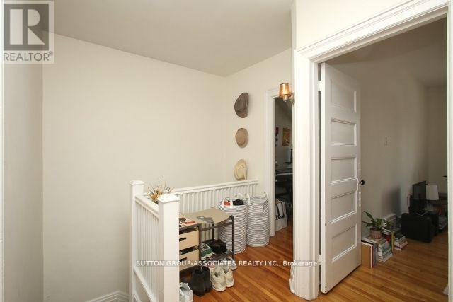 2nd Fl. - 738 Shaw Street, Toronto, Ontario  M6G 3L7 - Photo 3 - C13233016
