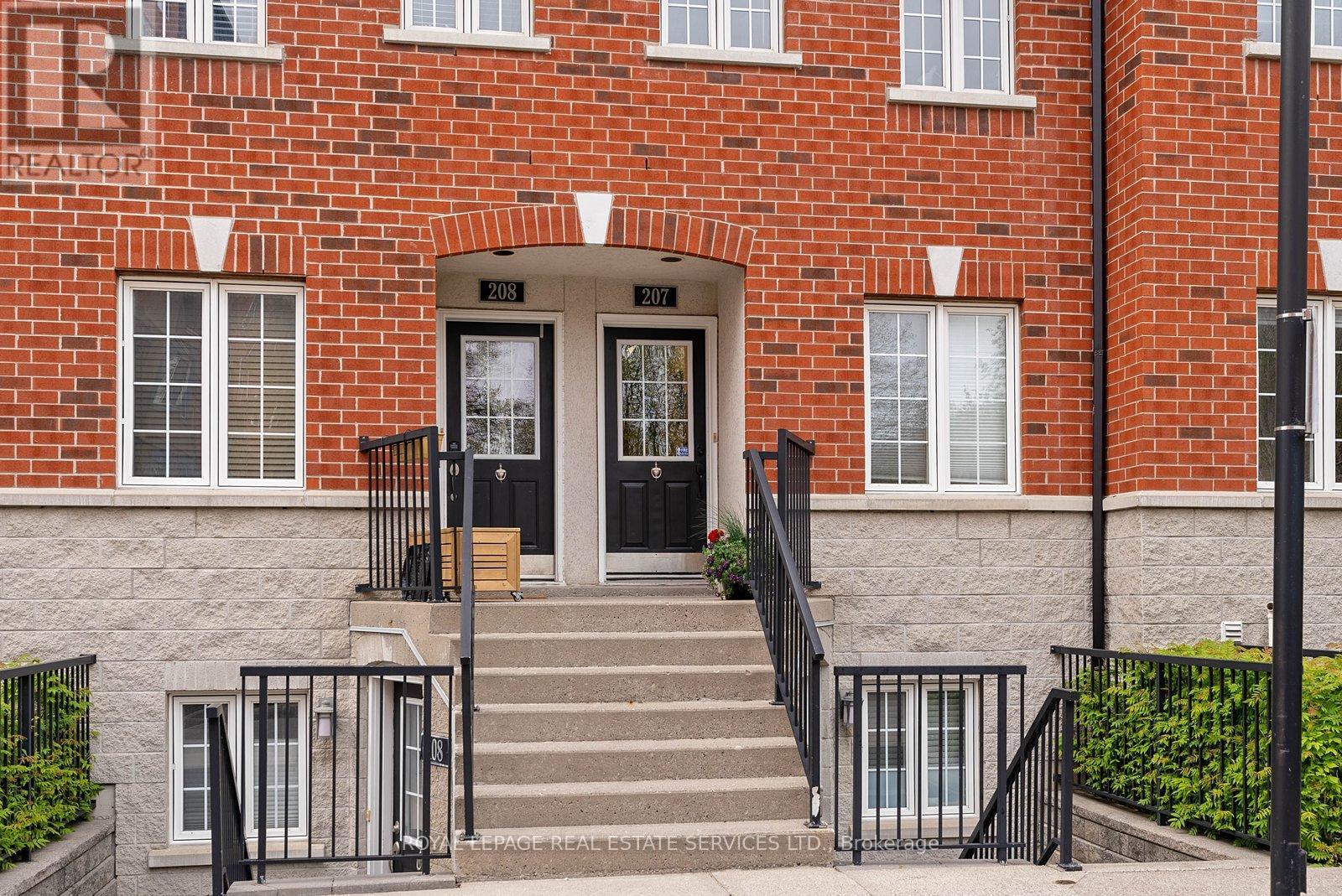 207 - 262 St Helens Avenue, Toronto, Ontario  M6H 4A4 - Photo 2 - C13233032