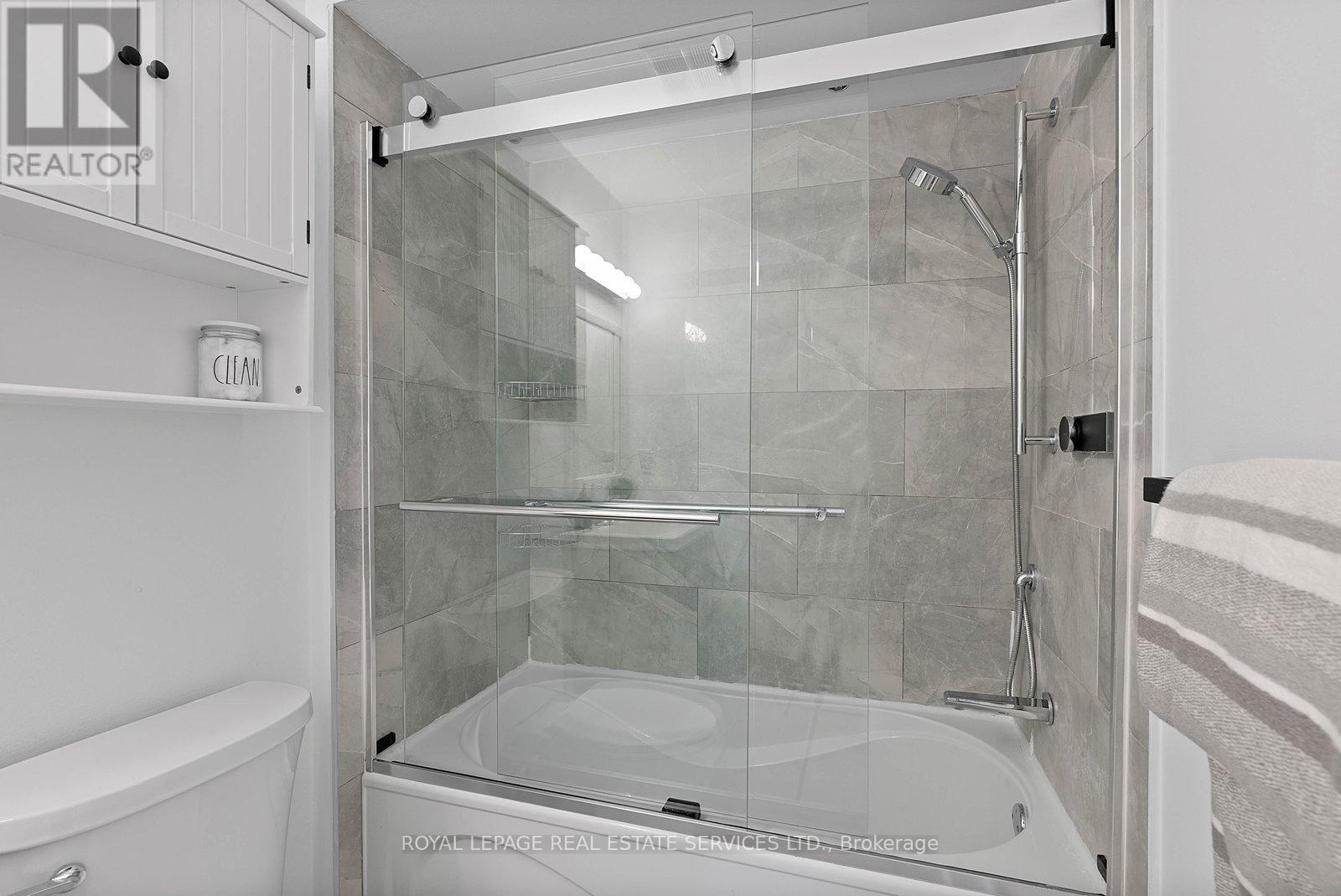 207 - 262 St Helens Avenue, Toronto, Ontario  M6H 4A4 - Photo 27 - C13233032