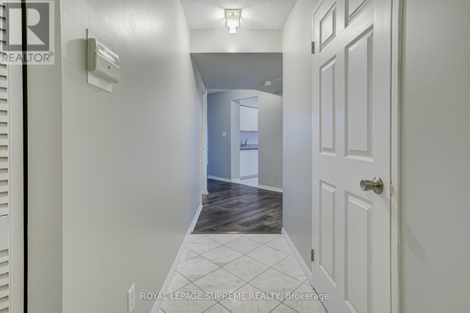 210 - 35 Empress Avenue, Toronto, Ontario  M2N 6T3 - Photo 7 - C13233070