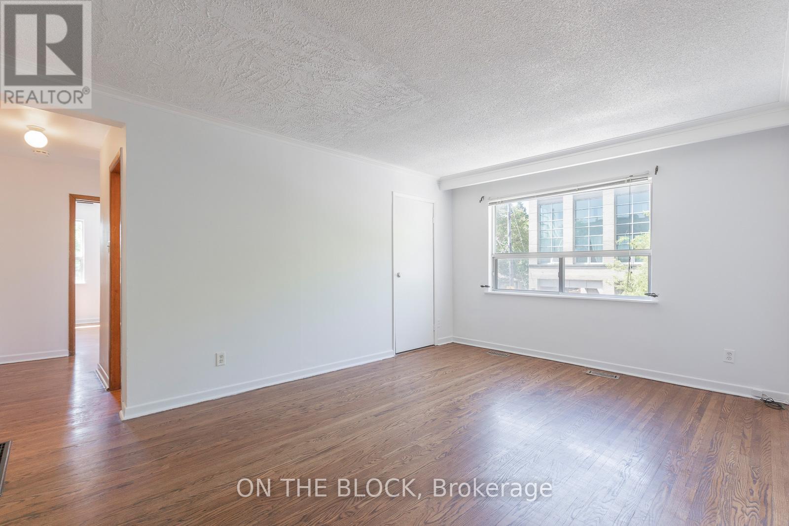 2 - 883 ST CLAIR AVENUE W, Toronto, Ontario