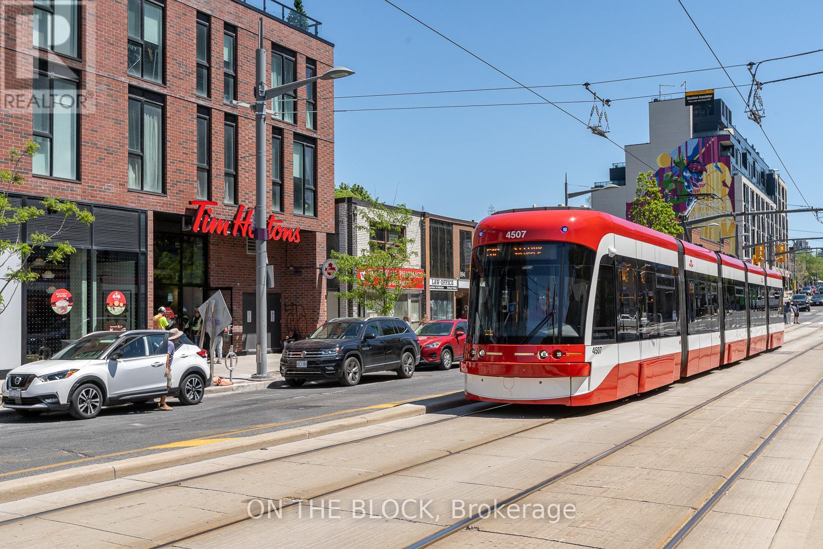 2 - 883 St Clair Avenue W, Toronto, Ontario  M6C 1C4 - Photo 22 - C13233076