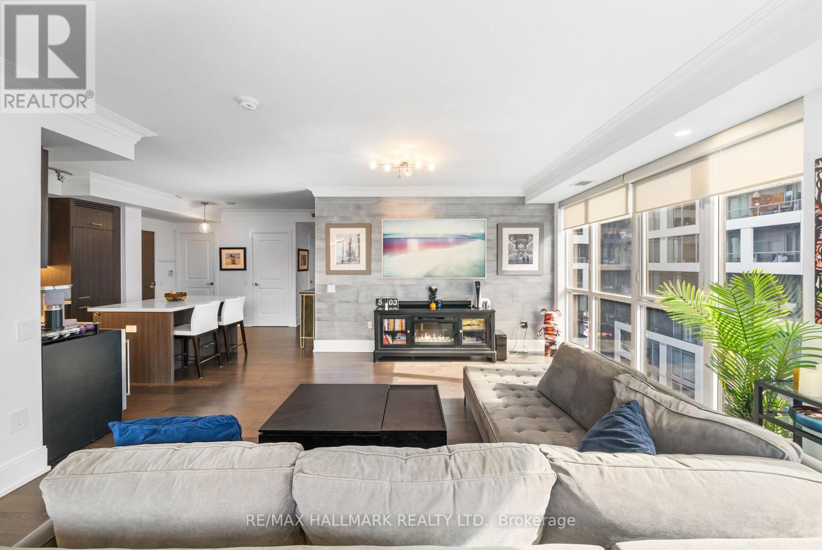 1105 - 560 Front Street W, Toronto, Ontario  M5V 1C1 - Photo 13 - C13233108