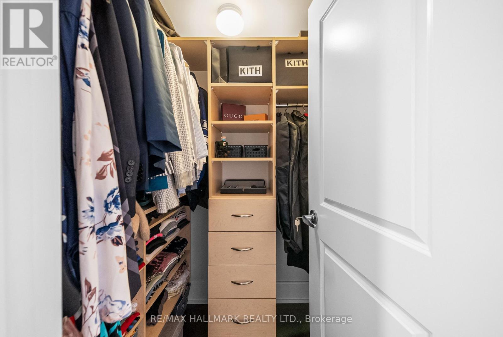 1105 - 560 Front Street W, Toronto, Ontario  M5V 1C1 - Photo 25 - C13233108