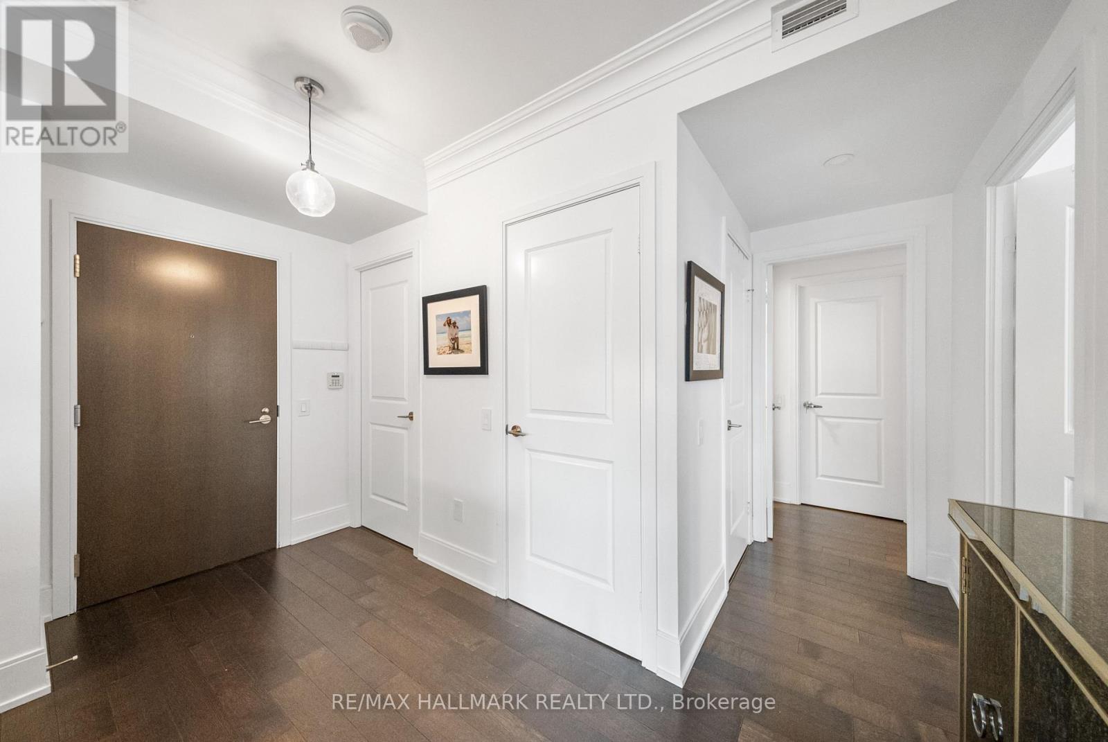 1105 - 560 Front Street W, Toronto, Ontario  M5V 1C1 - Photo 4 - C13233108