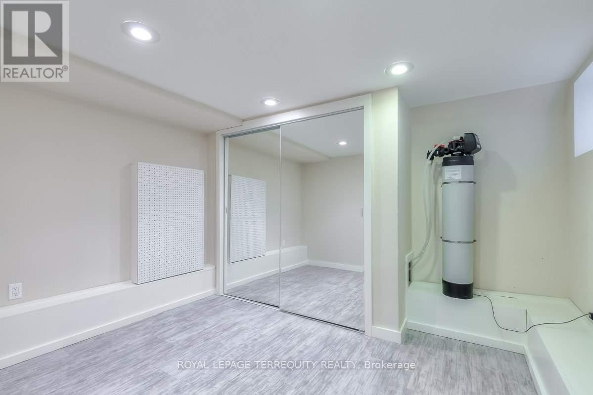 Bsmt - 1760 Queen Street E, Toronto, Ontario  M4L 1G7 - Photo 10 - E13232720