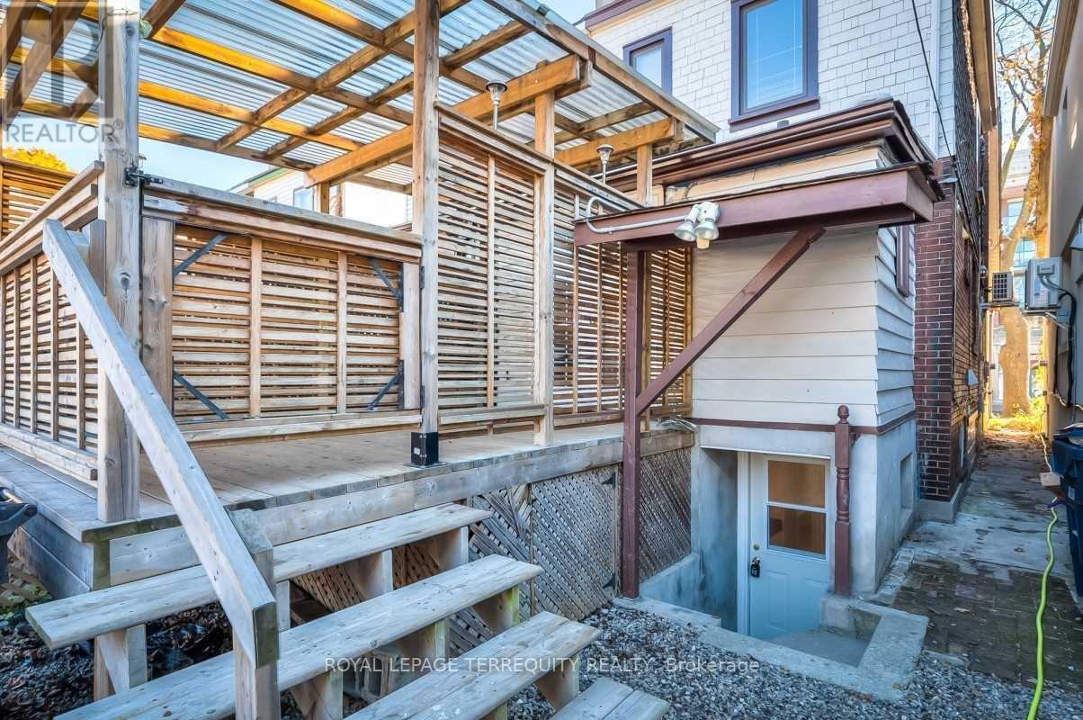 Bsmt - 1760 Queen Street E, Toronto, Ontario  M4L 1G7 - Photo 3 - E13232720