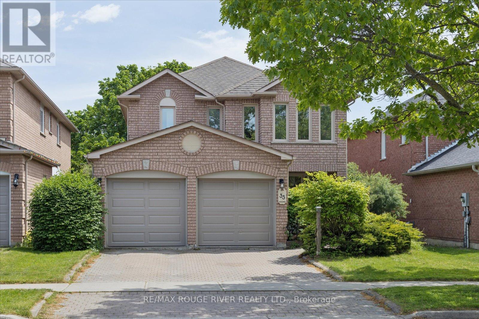 33 SHORE AVENUE, Whitby, Ontario
