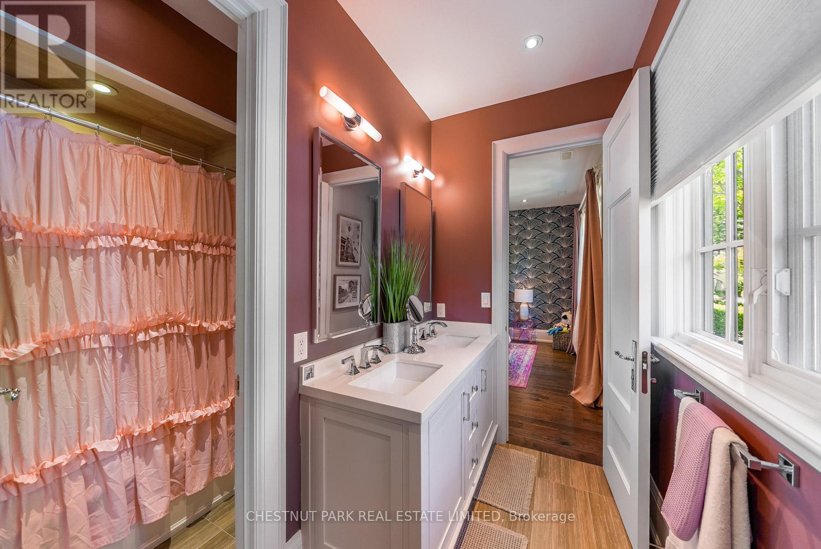 56 Pine Crescent, Toronto, Ontario  M2E 1L4 - Photo 24 - E13233048