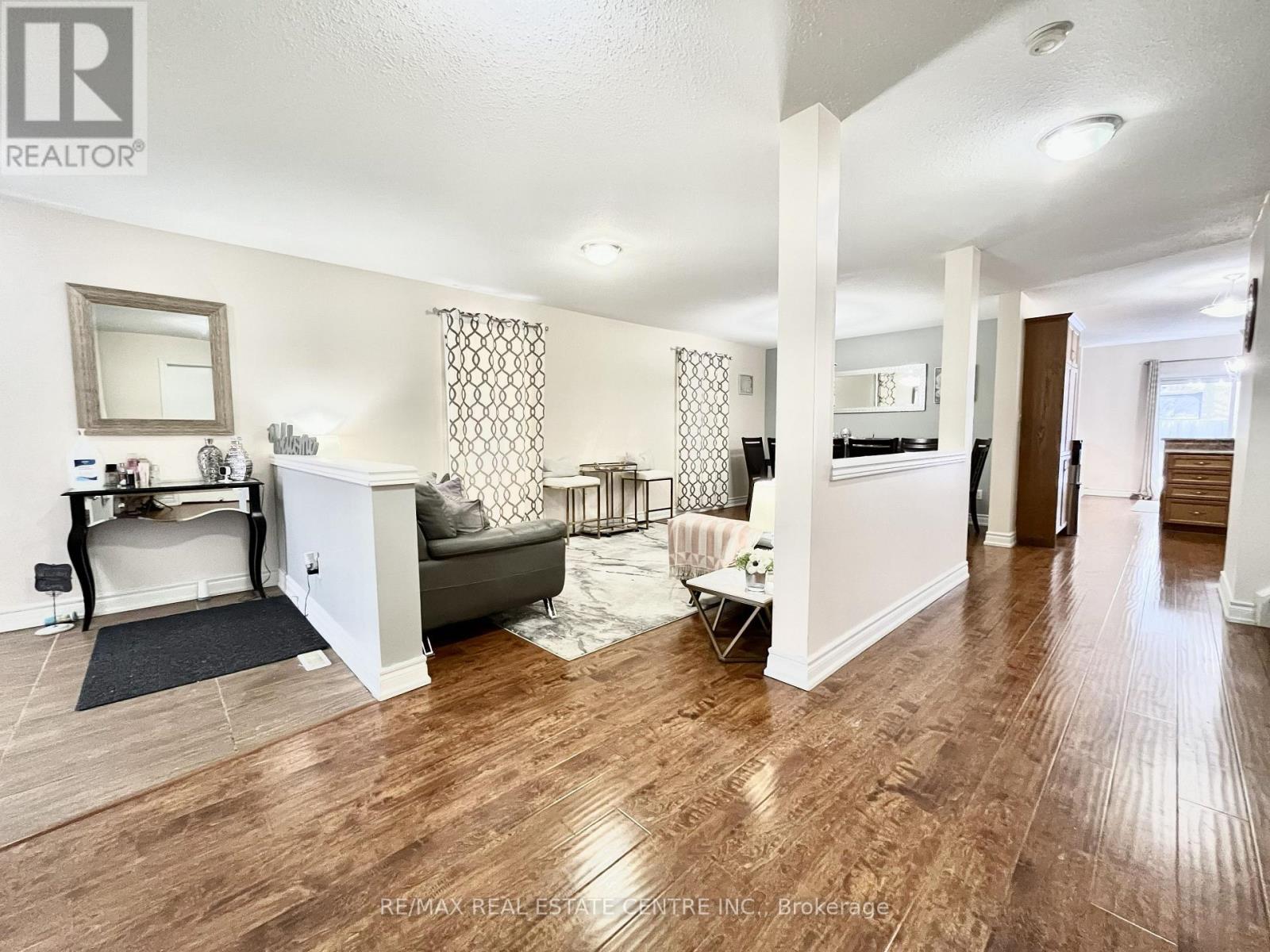 1771 Mickleborough Drive W, London North, Ontario  N6G 5R4 - Photo 3 - X13229448