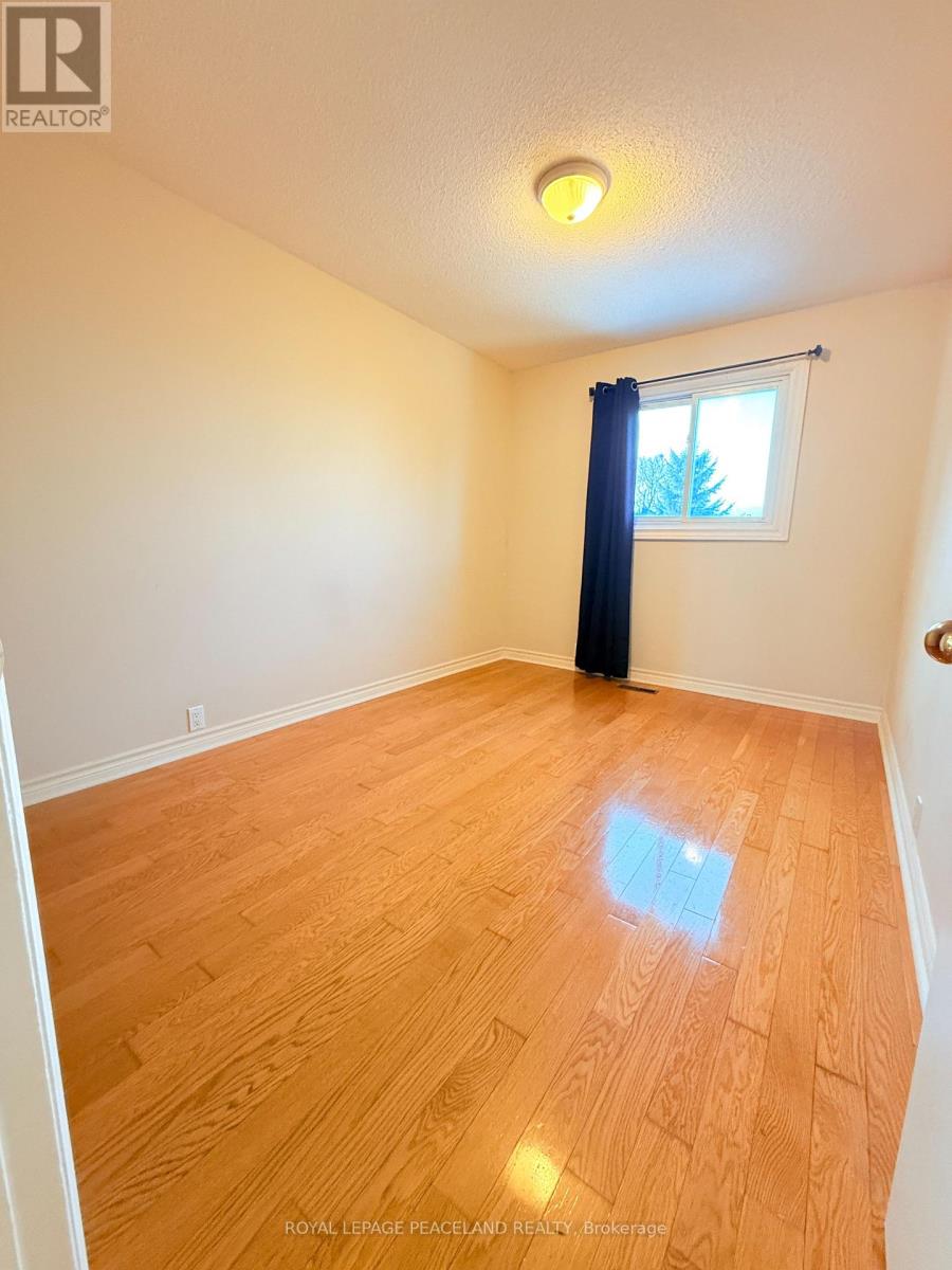 16 Madsen Crescent, Markham, Ontario  L3R 4P3 - Photo 6 - N13232732
