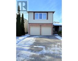 16 MADSEN CRESCENT, Markham, Ontario