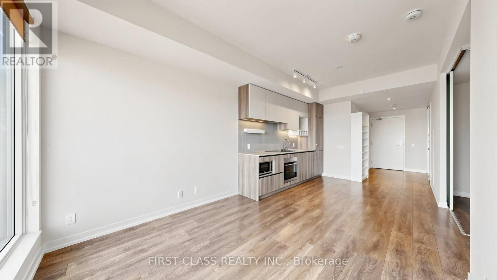 3001 - 898 Portage Parkway, Vaughan, Ontario  L4K 0J6 - Photo 4 - N13232856
