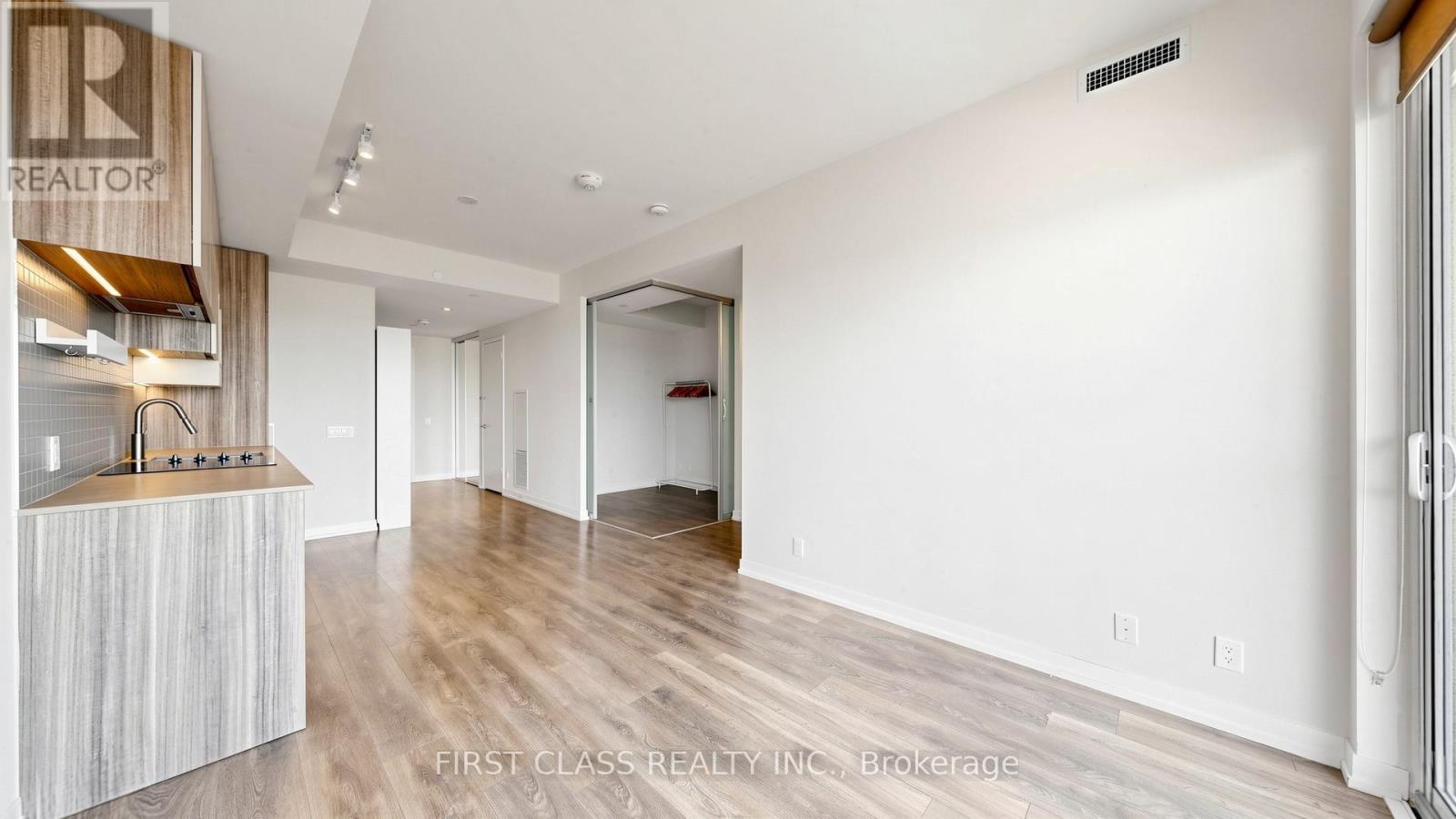 3001 - 898 Portage Parkway, Vaughan, Ontario  L4K 0J6 - Photo 5 - N13232856