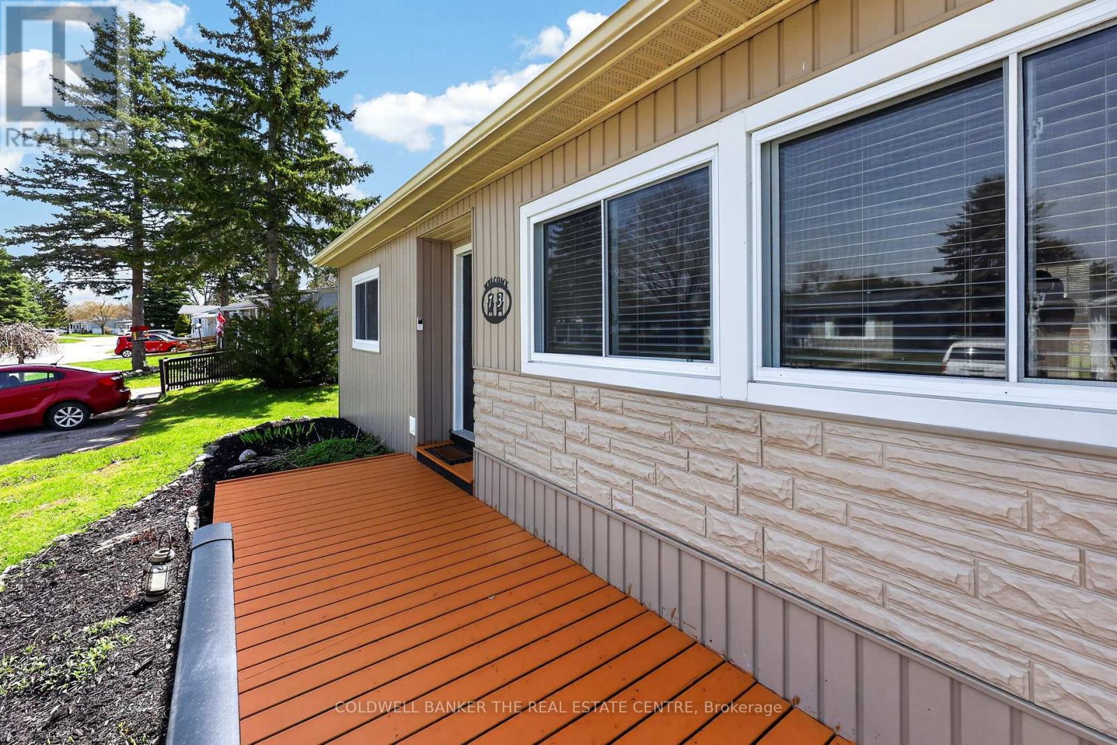73 Linden Lane, Innisfil, Ontario  L9S 1P3 - Photo 5 - N13232888