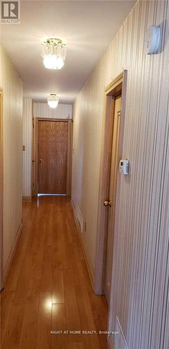 128 Woodward Avenue, Markham, Ontario  L3T 1E9 - Photo 4 - N13232960