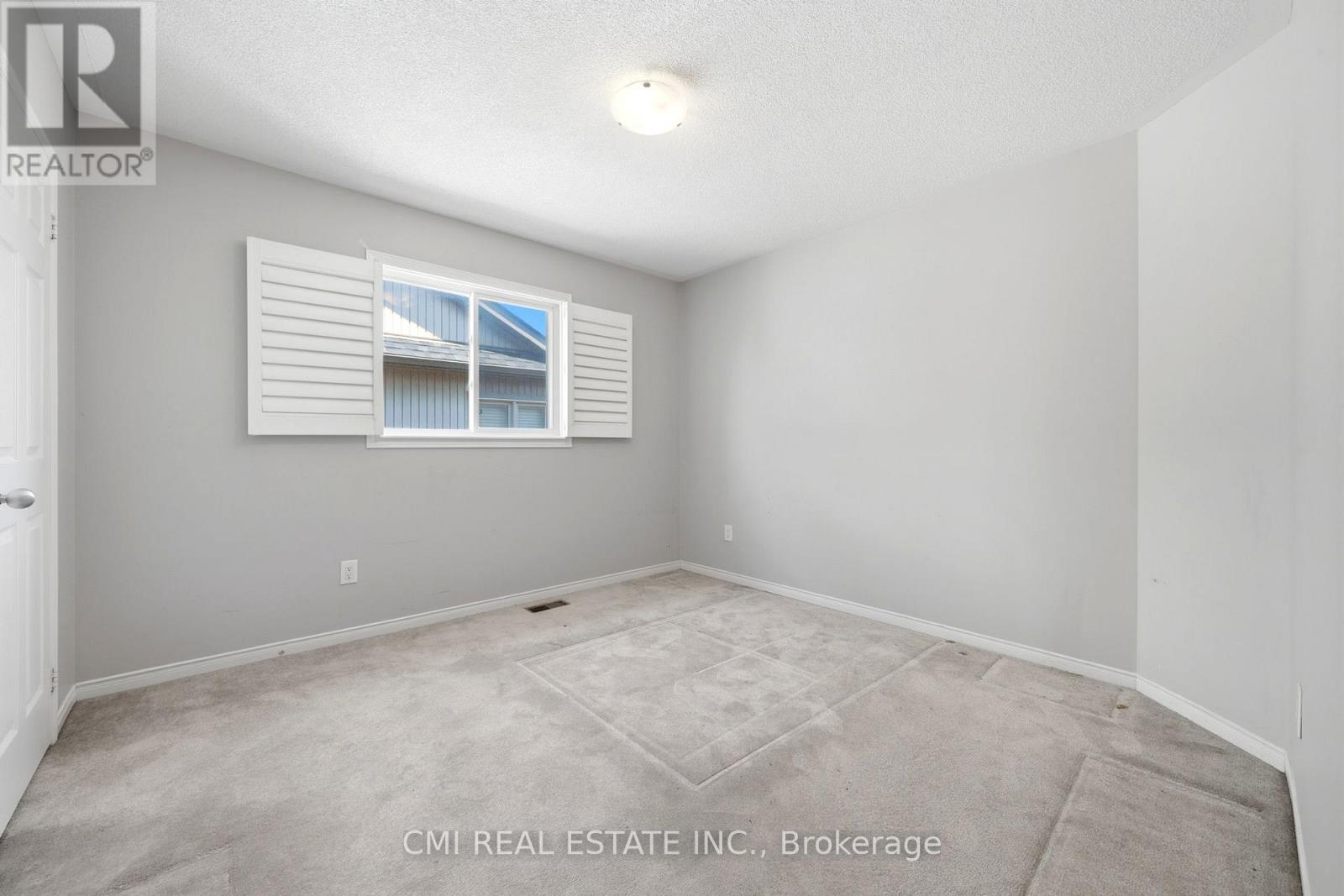 82 Gwillimbury Drive, Bradford West Gwillimbury (Bradford), Ontario  L3Z 0C8 - Photo 24 - N13232962