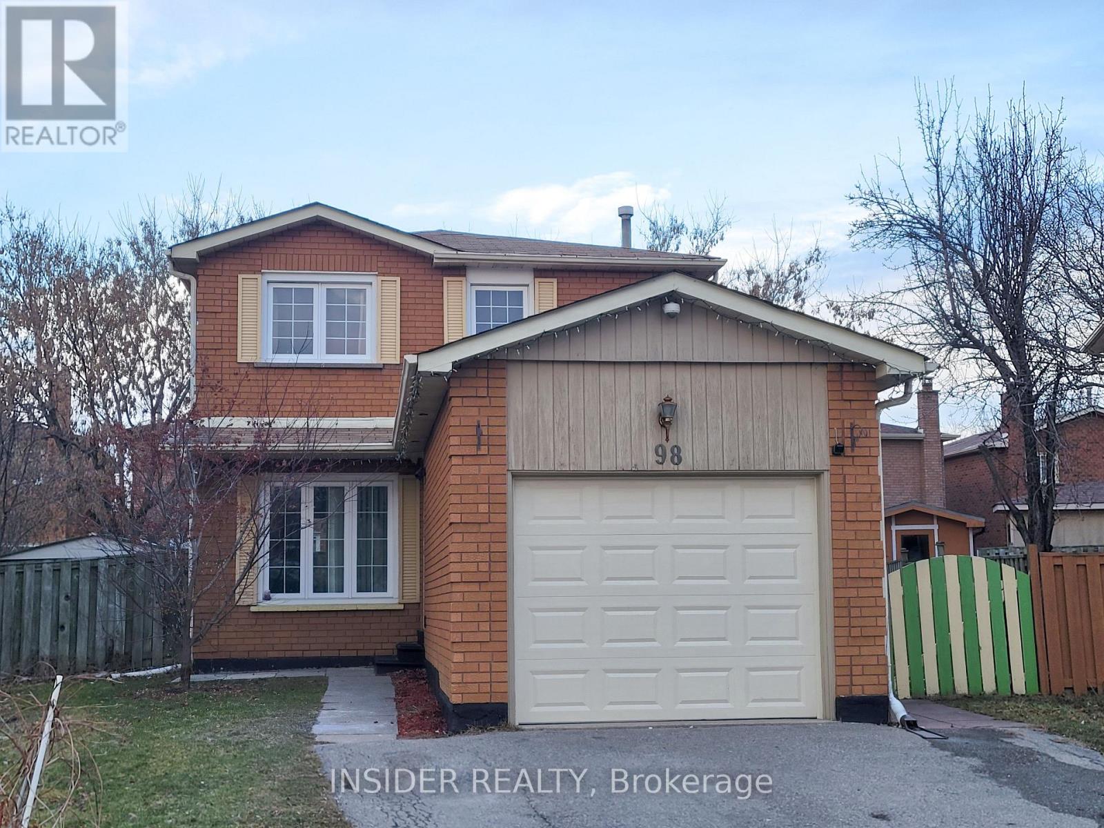 98 WHITE BOULEVARD, Vaughan, Ontario
