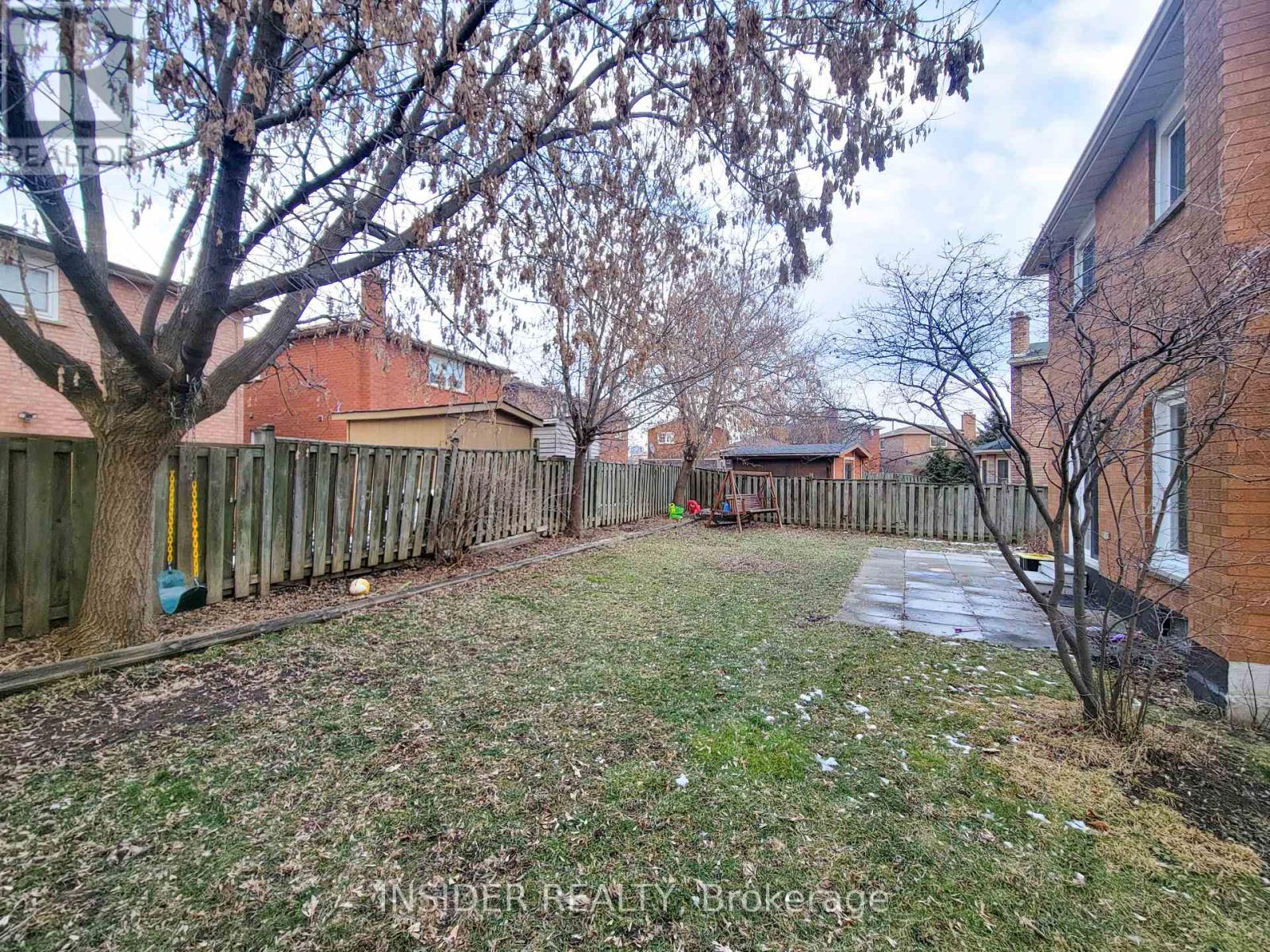 98 White Boulevard, Vaughan, Ontario  L4J 5Z5 - Photo 3 - N13233074