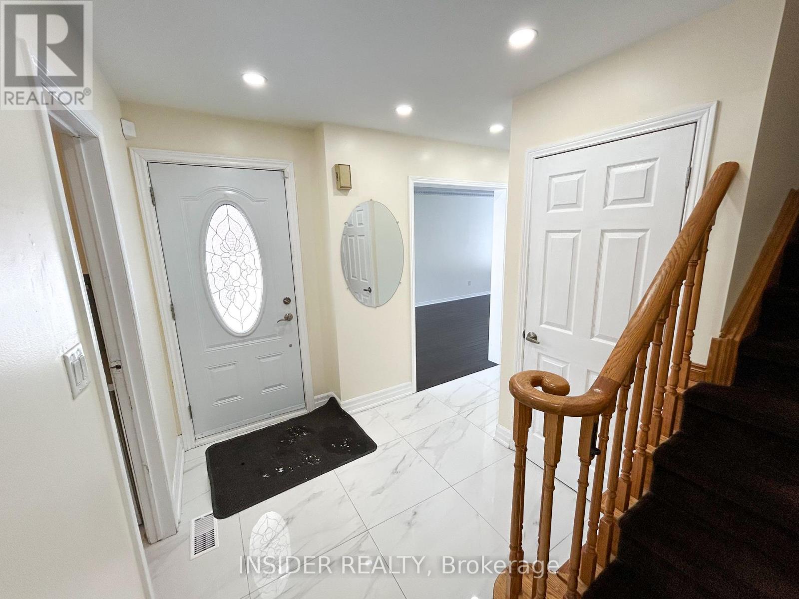 98 White Boulevard, Vaughan, Ontario  L4J 5Z5 - Photo 9 - N13233074