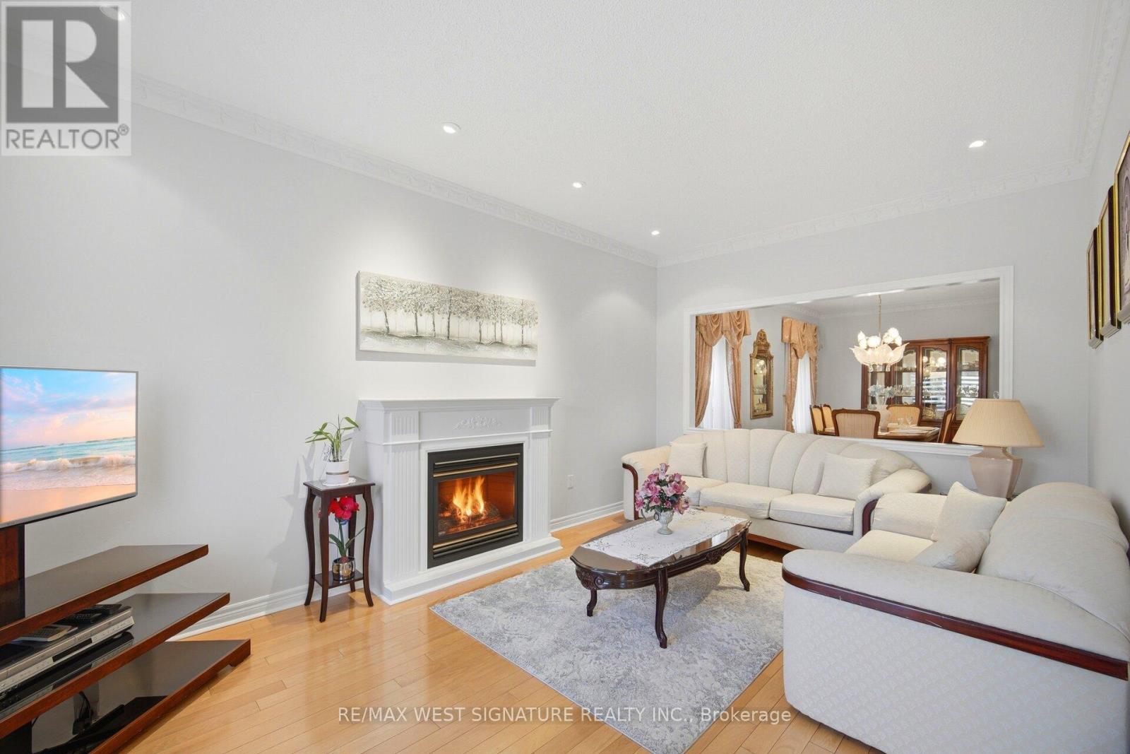 14 Blue Diamond Terrace, Vaughan, Ontario L4H 2G3 - Photo 11 - N13233088
