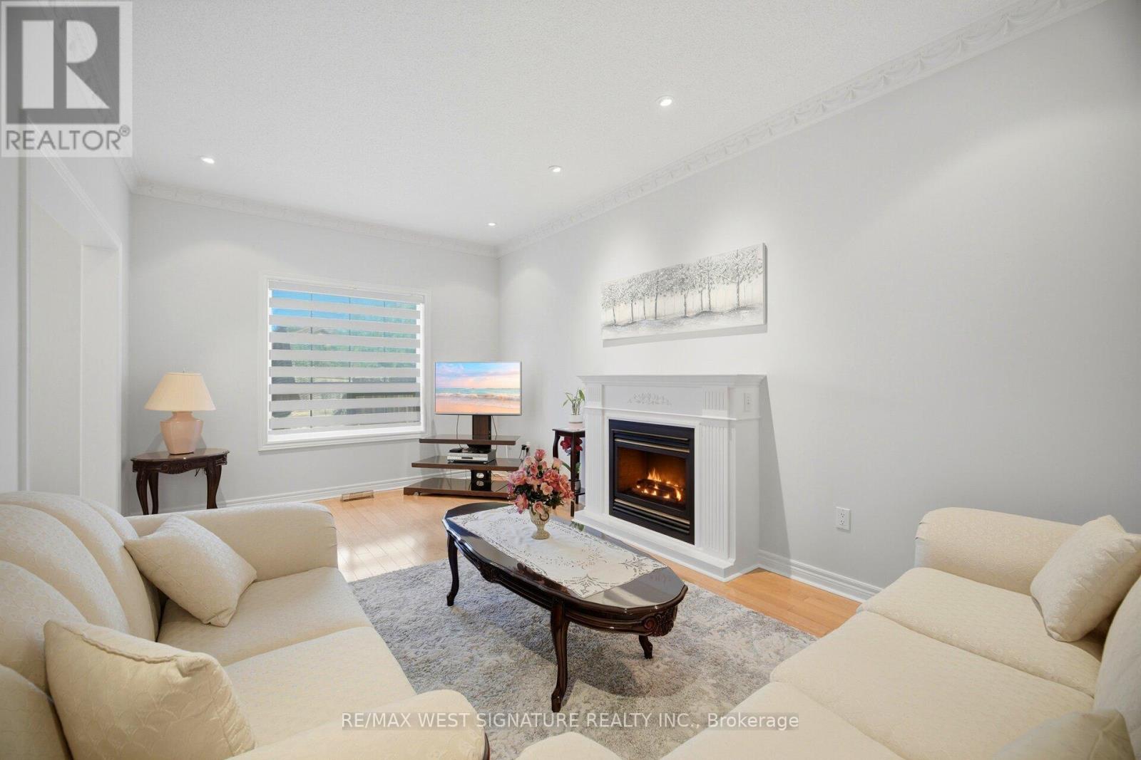 14 Blue Diamond Terrace, Vaughan, Ontario L4H 2G3 - Photo 12 - N13233088