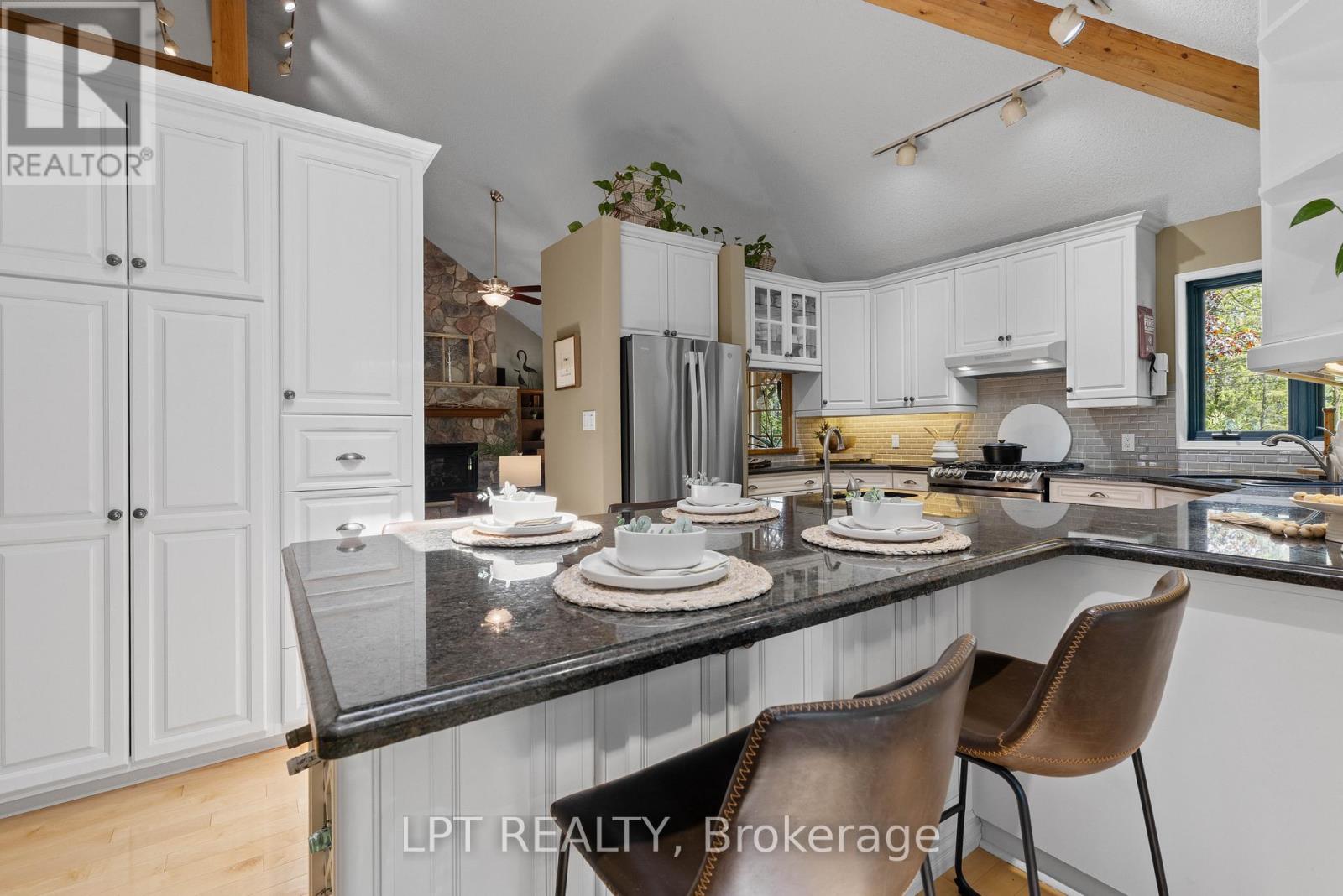 293 Hedge Road, Georgina, Ontario  L0E 1R0 - Photo 10 - N13233118