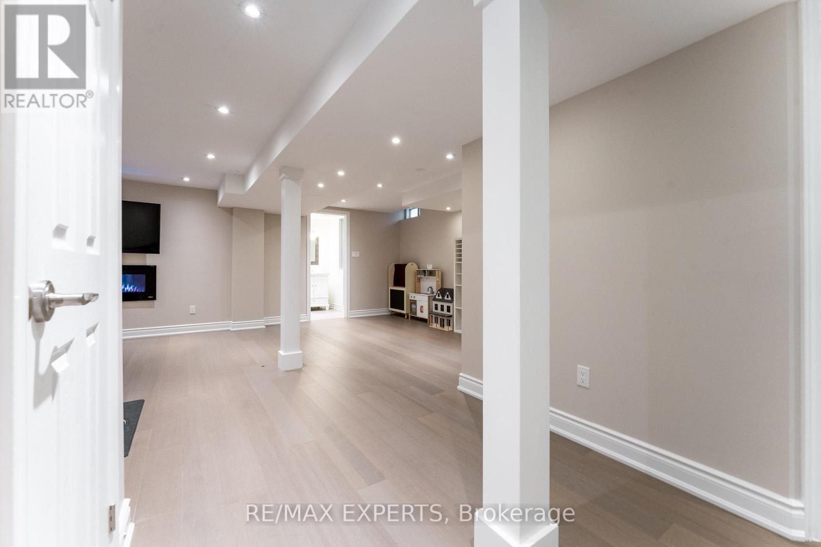 69 Shetland Crescent, Vaughan, Ontario L6A 3B8 - Photo 26 - N13233130