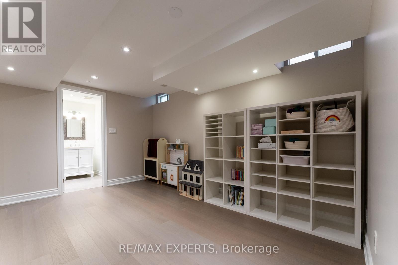 69 Shetland Crescent, Vaughan, Ontario L6A 3B8 - Photo 30 - N13233130