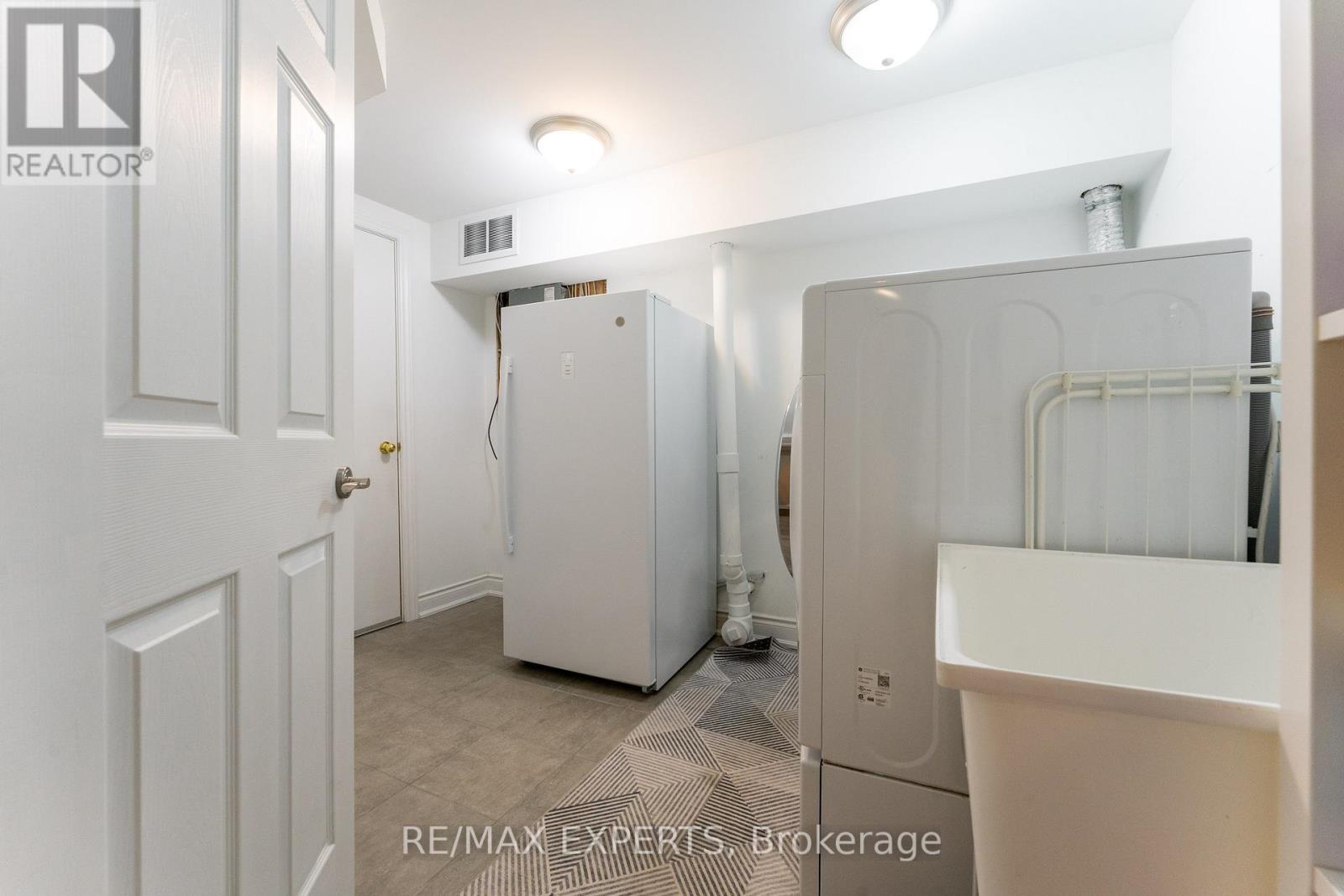 69 Shetland Crescent, Vaughan, Ontario L6A 3B8 - Photo 36 - N13233130