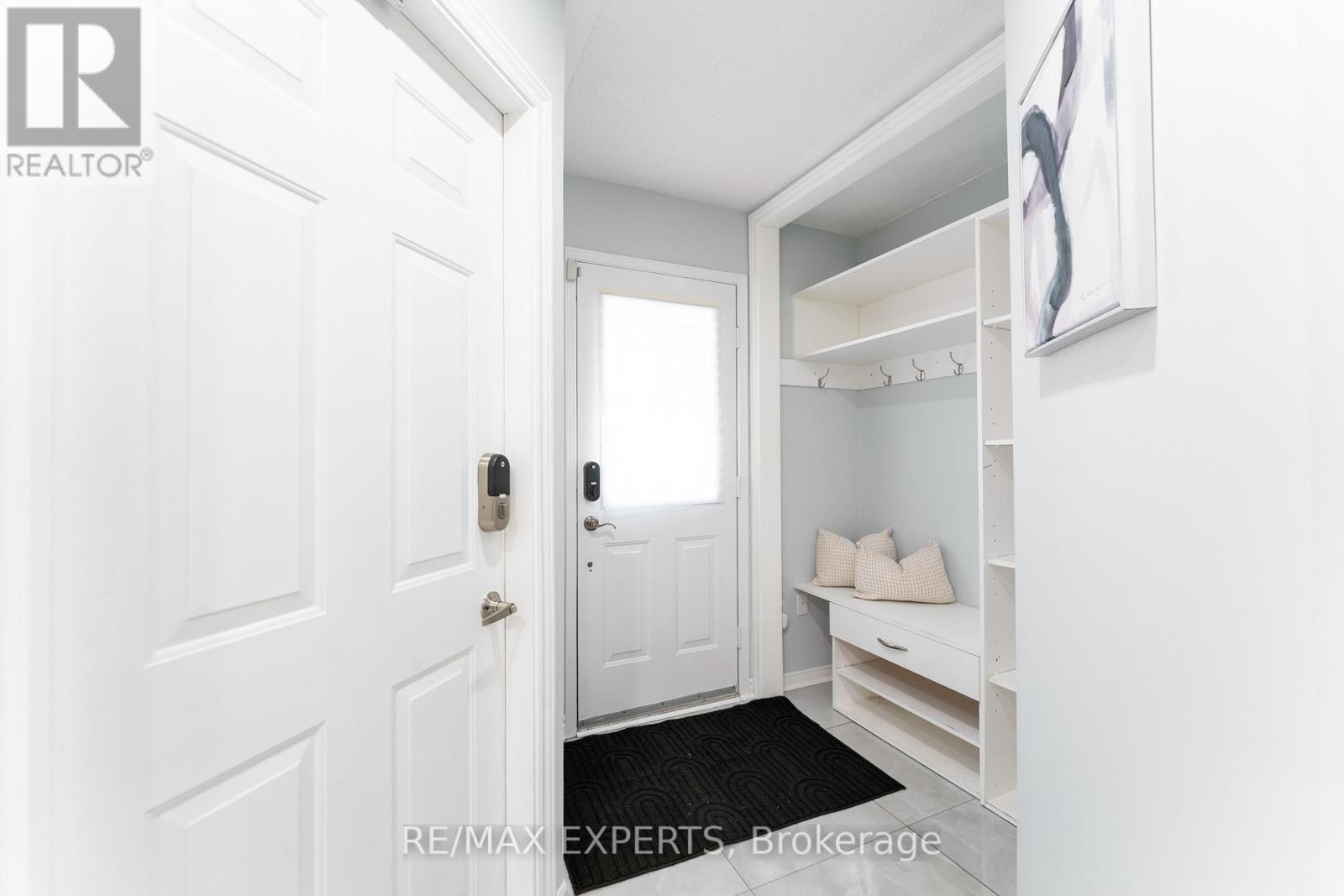69 Shetland Crescent, Vaughan, Ontario L6A 3B8 - Photo 5 - N13233130