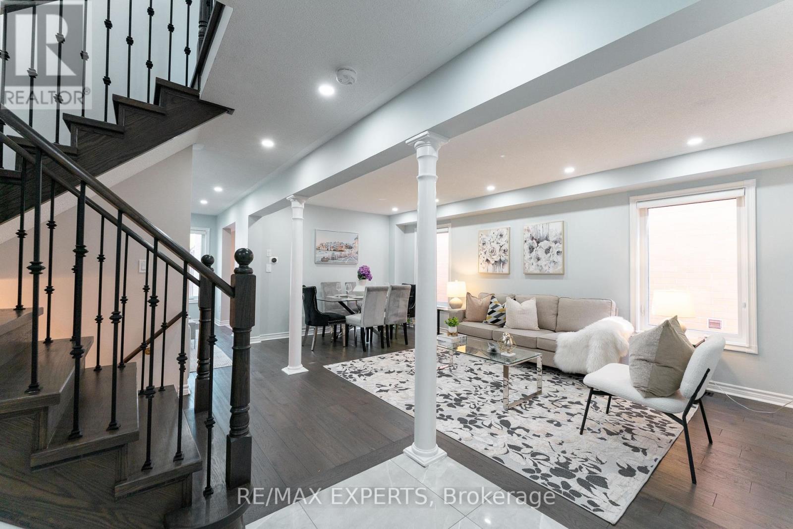 69 Shetland Crescent, Vaughan, Ontario L6A 3B8 - Photo 9 - N13233130