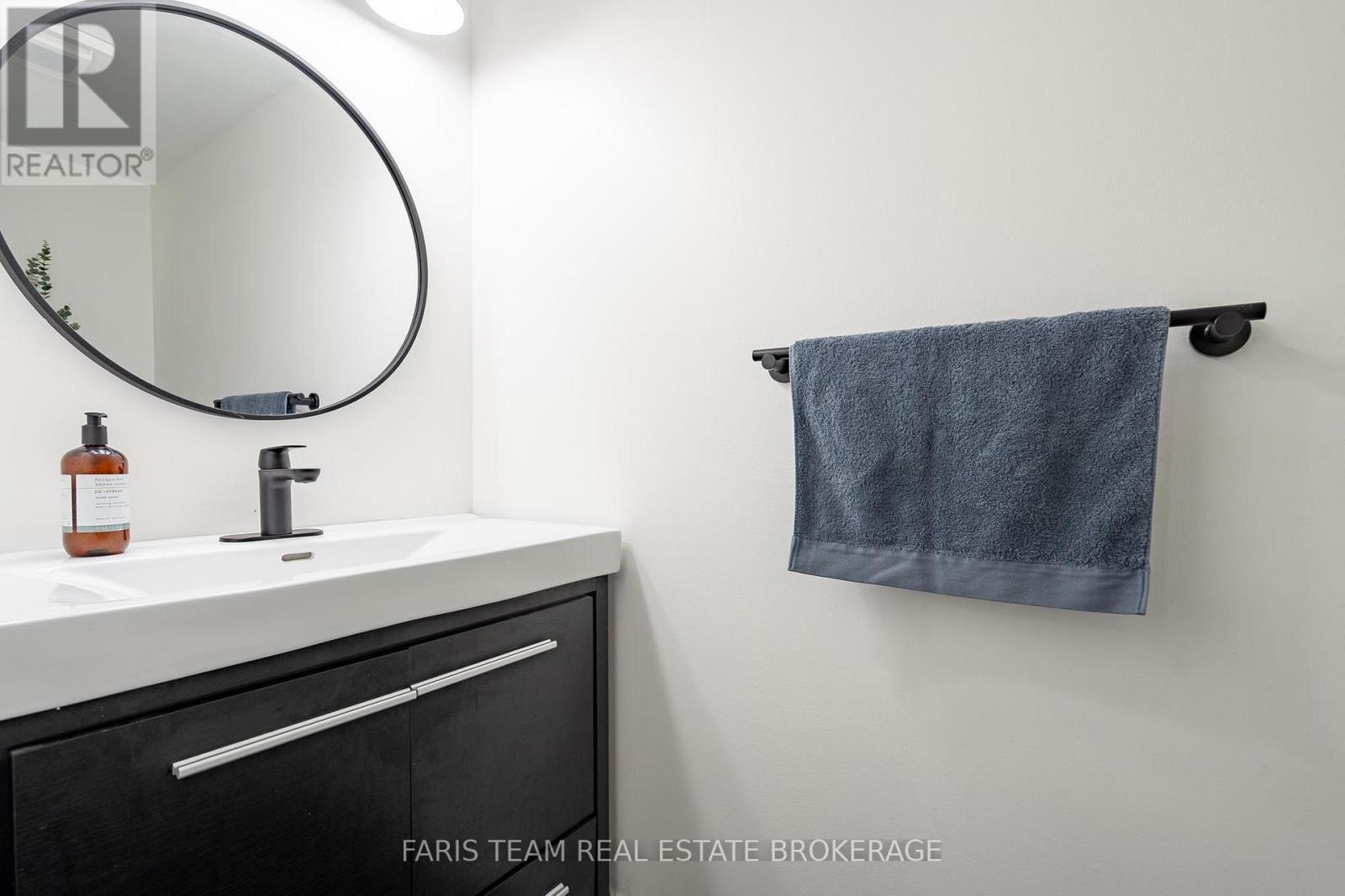 37 - 241 Ferndale Drive S, Barrie, Ontario  L4N 0T6 - Photo 14 - S13233162