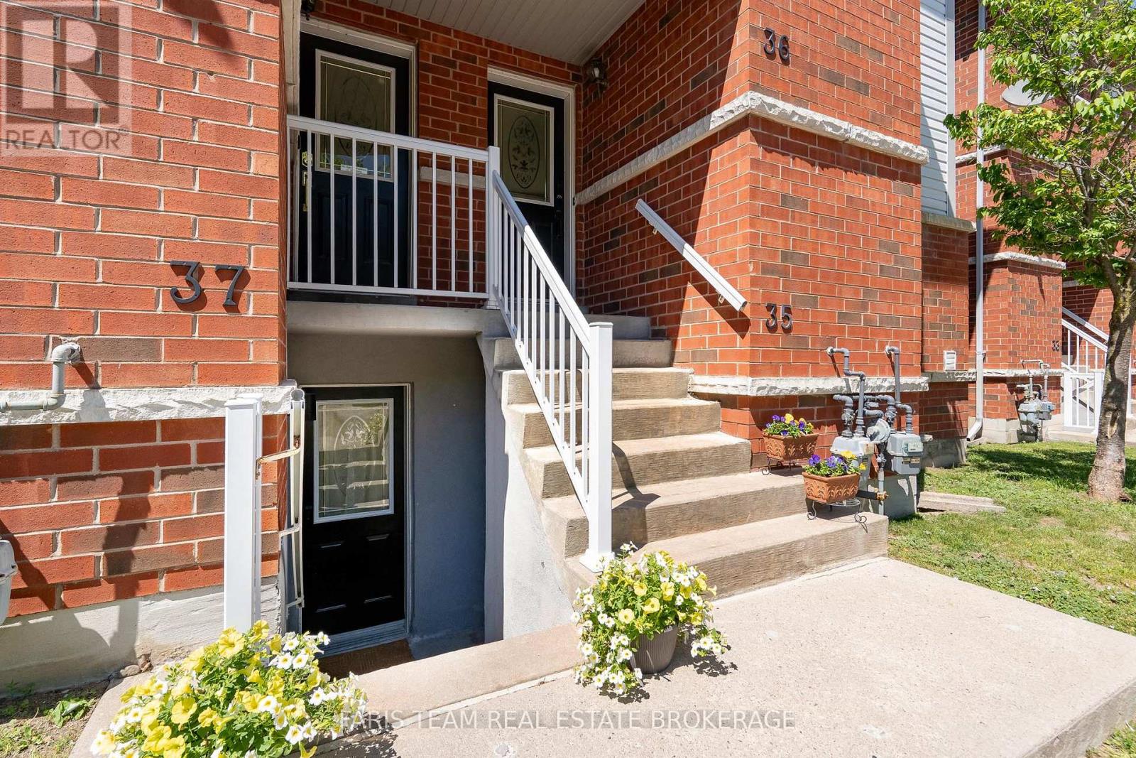 37 - 241 Ferndale Drive S, Barrie, Ontario  L4N 0T6 - Photo 4 - S13233162