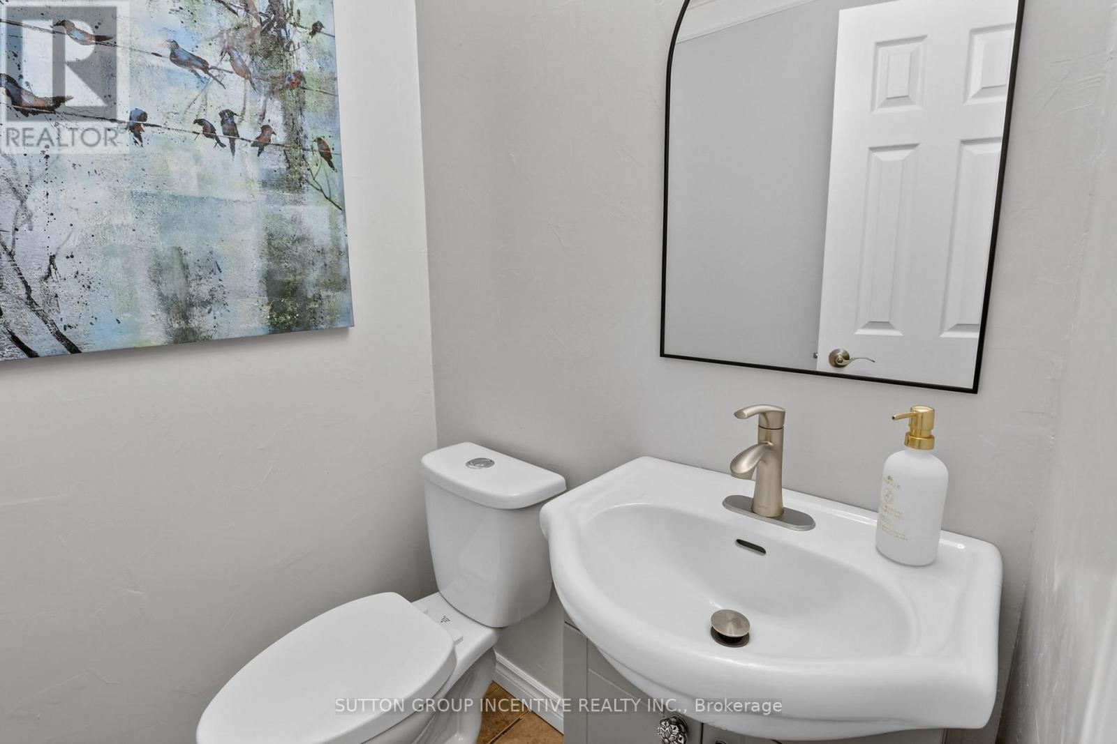 255 Pringle Drive, Barrie, Ontario  L4N 0P4 - Photo 13 - S13233182