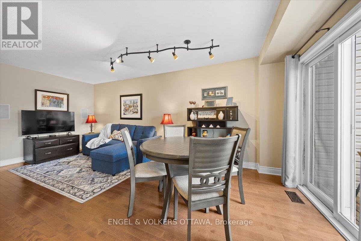 319 Hillsboro Private, Ottawa, Ontario  K2M 3B2 - Photo 11 - X13233196
